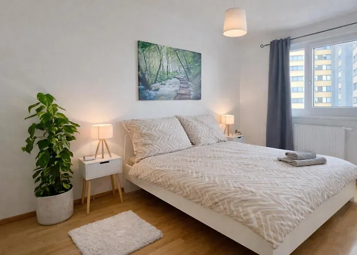 55 M2 Stylish With Balcony & Free Parking アパート ウィーン
