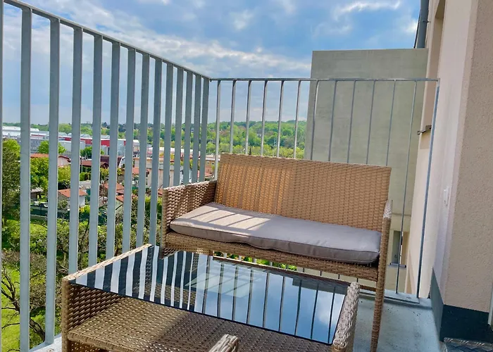 55 M2 Stylish With Balcony & Free Parking アパート ウィーン